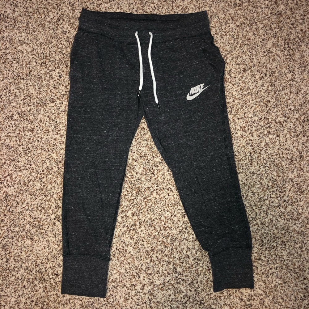 Gray, cropped, old school Nike joggers